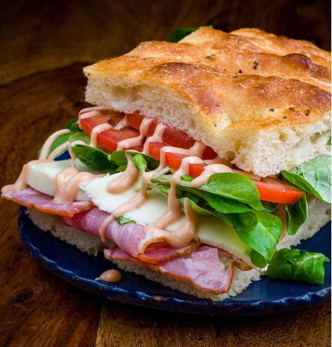 Foccacia Toast (Disponibil de la 08:00)